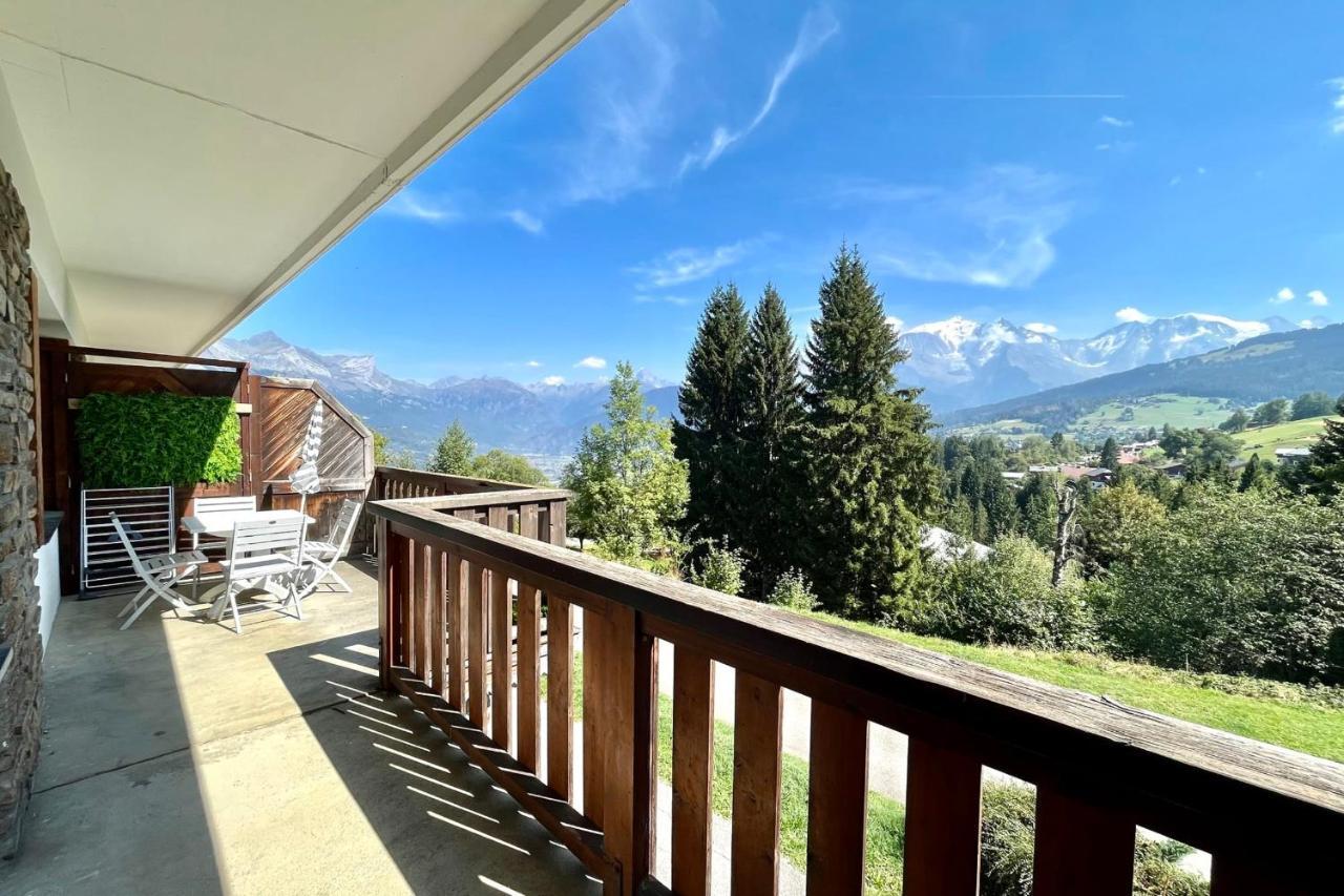 Cosy Chalet With Terrace Combloux Exterior photo
