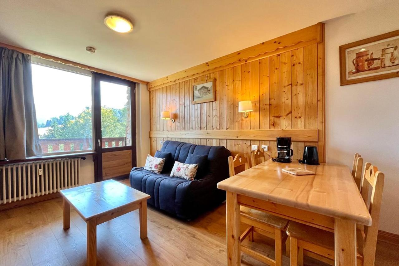Cosy Chalet With Terrace Combloux Exterior photo